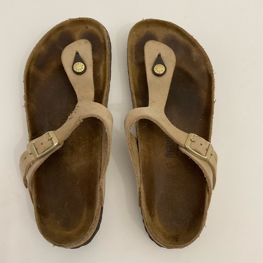 Birkenstock Women’s Beige Sandals